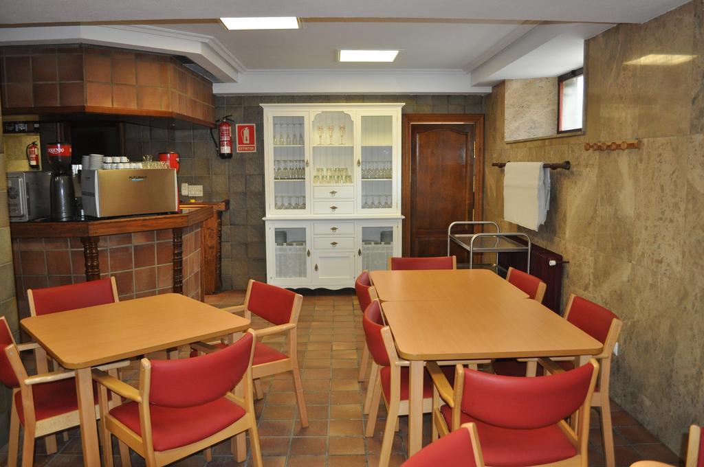 Hostal La Tablada Навалено Екстер'єр фото